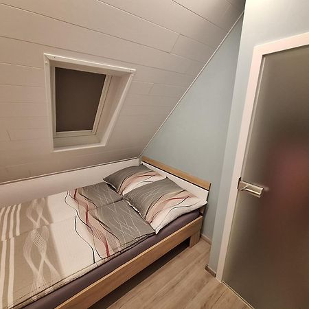 Ferienhaus Saaleblick Wettin Exteriör bild