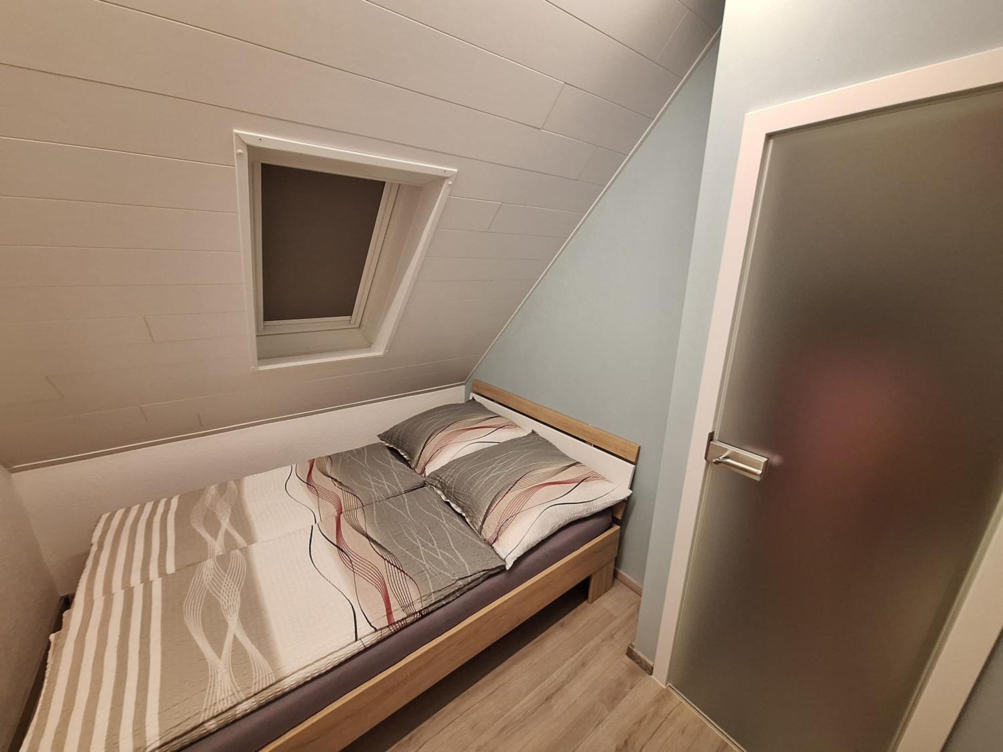 Ferienhaus Saaleblick Wettin Exteriör bild