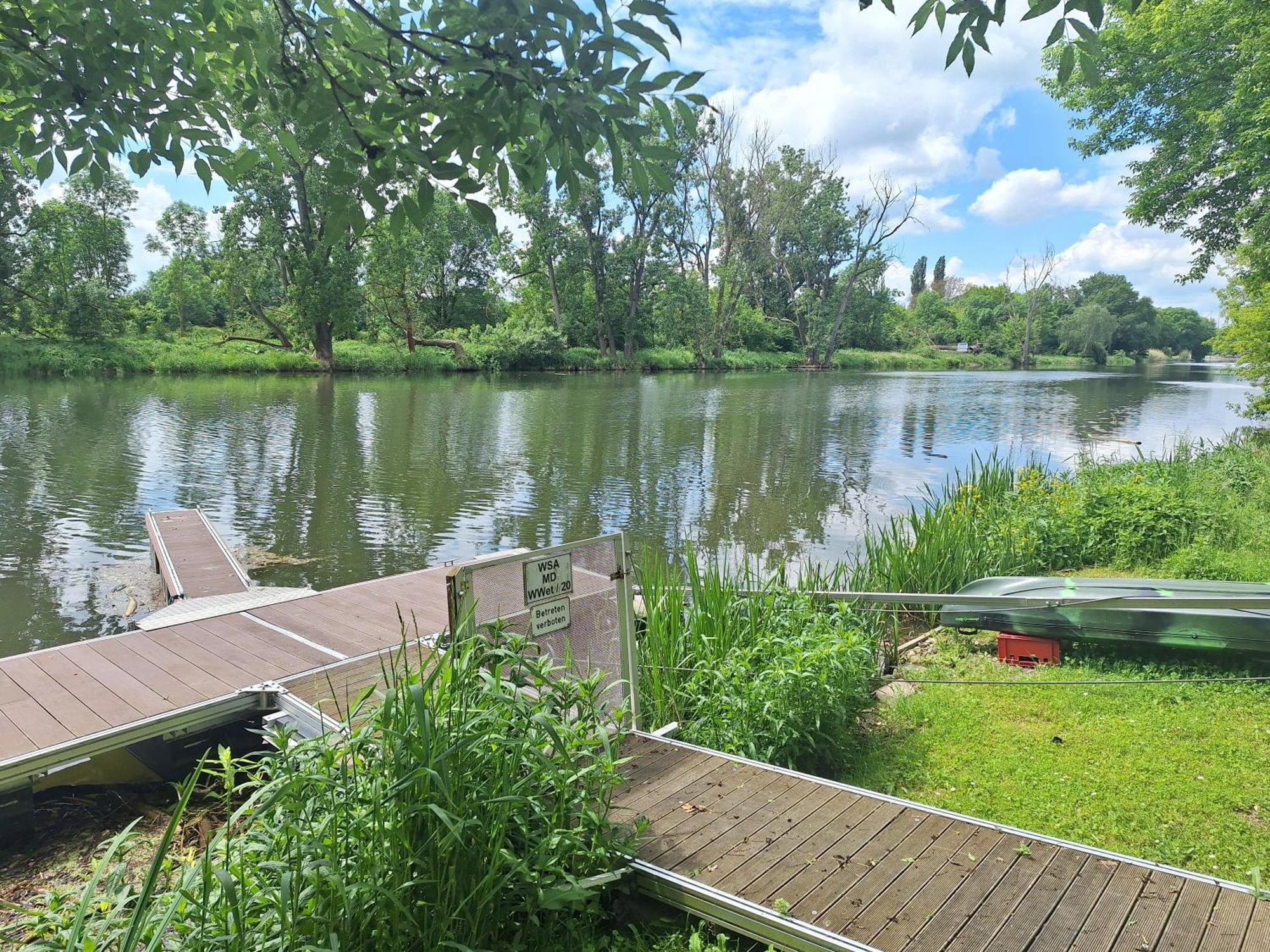 Ferienhaus Saaleblick Wettin Exteriör bild